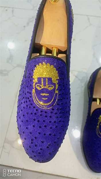 Stoned purple suede shoes(Royalty)